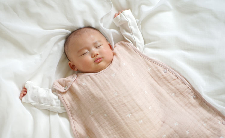 6月・7月・8月生まれにおすすめの出産準備品 ベビー服　ベビー寝具